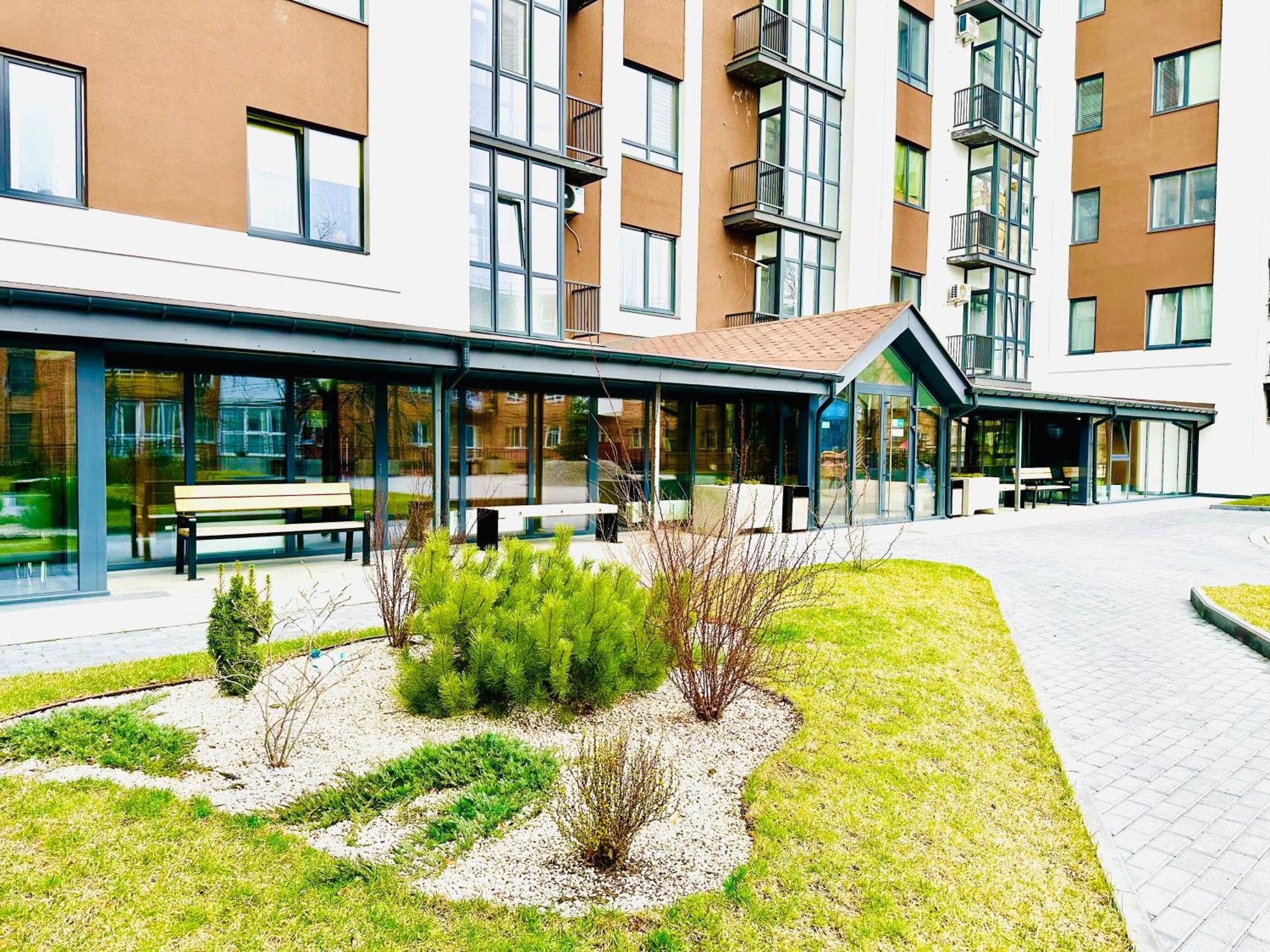 Comfortable Apartments With A Coffee Machine In The City Centre, Zlata Plaza Rivne Exterior foto